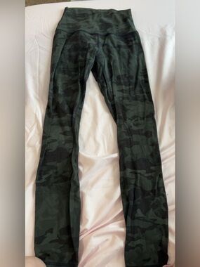 Lululemon camo leggings